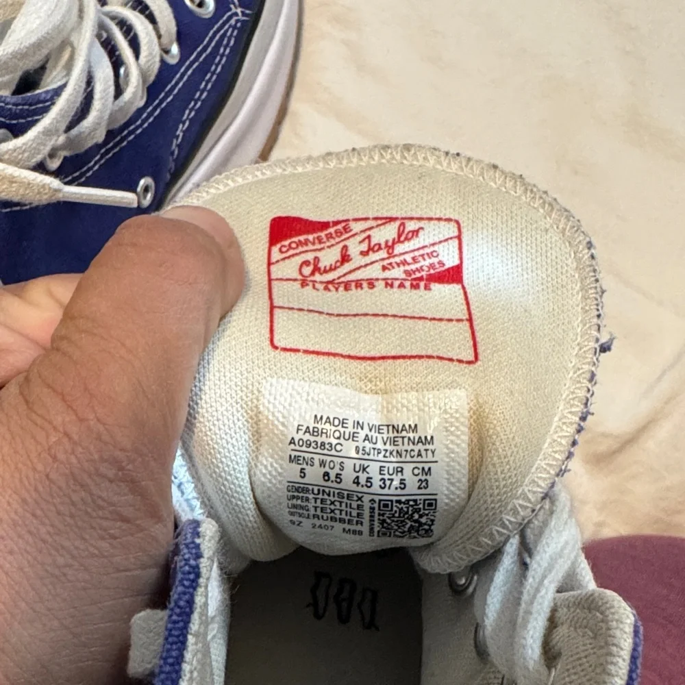 Converse women o men size 5 Royal Blue High-Top Sneakers - Picture 8 of 8